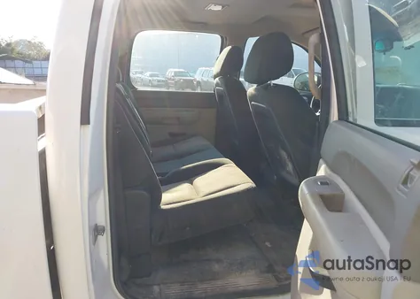 2007 Chevrolet Silverado 2500Hd Work Truck from USA, damaged, VIN 1GCHC23K57F536257